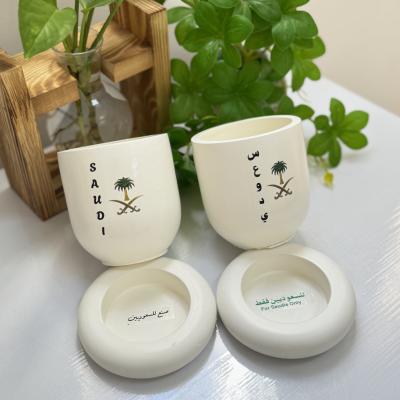 كوب مع قاعده