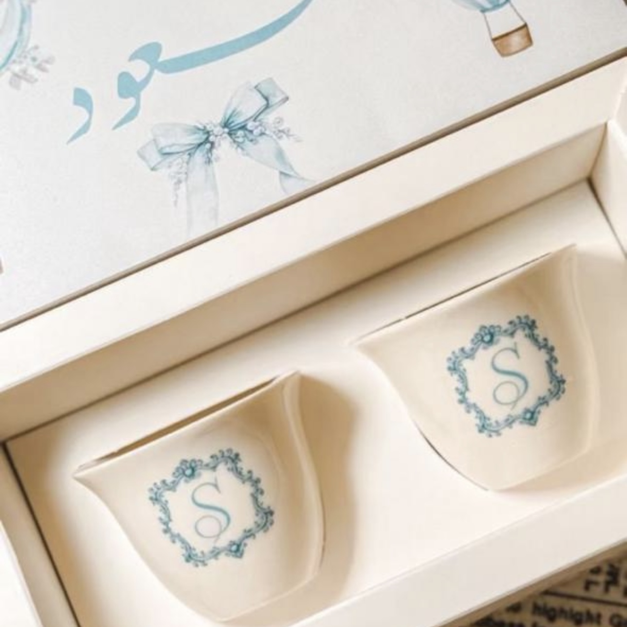 فناجين قهوه سعوديه